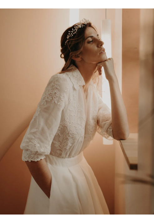 Lizeron Isabelle Tiara Blanche ()