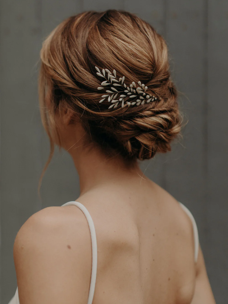 Lizeron Astrid Épingle à cheveux Blanche main product photo