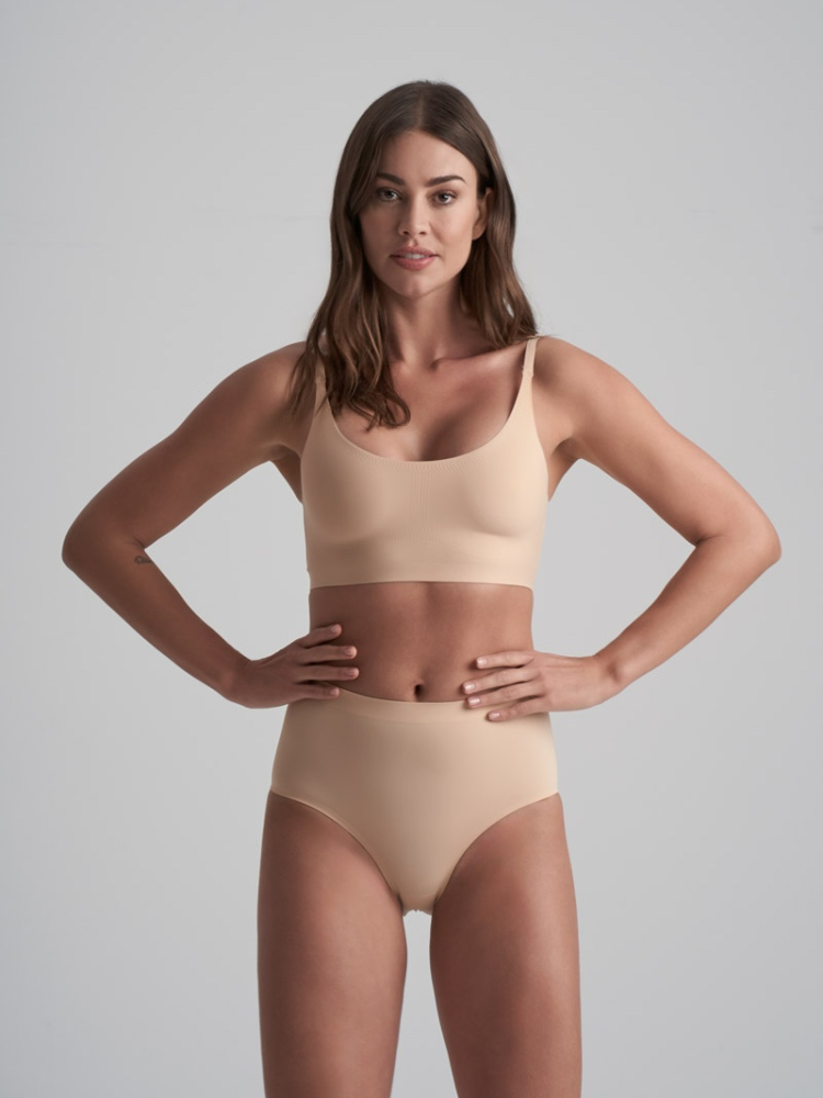 BYE BRA Culotte Invisible Taille Mi-Haute Beige main product photo