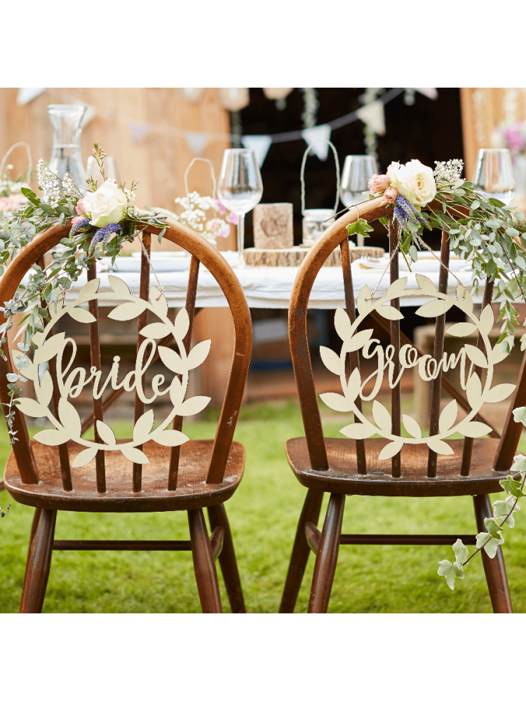 Ginger Ray CW-212 Rustic Country Bride and Groom Panneaux de Chaise Mariage Bois main product photo